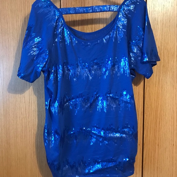 Sequined Top - Picture 2 of 2